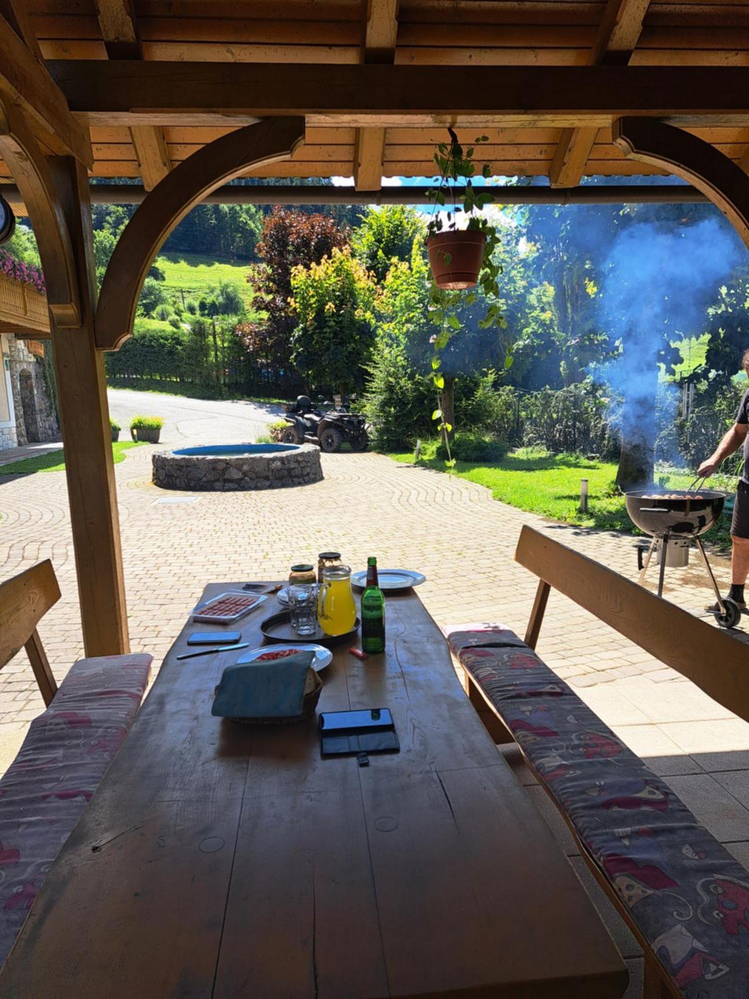 Guest House Kveder Skofja Loka Luaran gambar