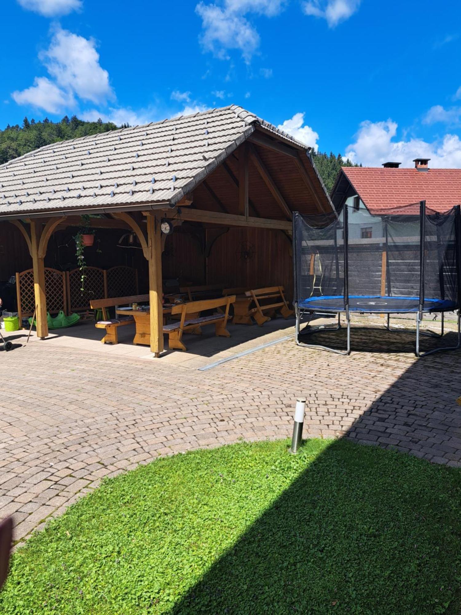 Guest House Kveder Skofja Loka Luaran gambar